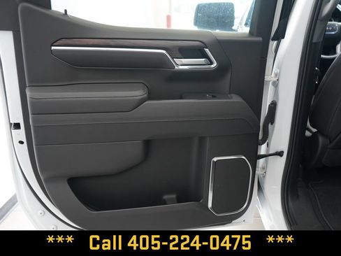 Used 2025 GMC Sierra 1500 SLT AWD/4WD image 30