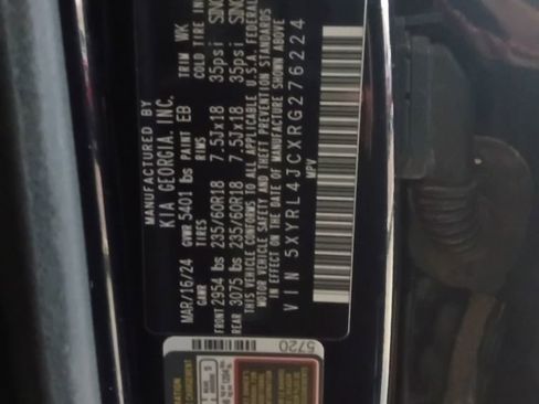 Used 2024 Kia Sorento S FWD image 4