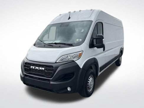 Used 2025 RAM ProMaster 2500 w/ Convenience Group FWD image 11
