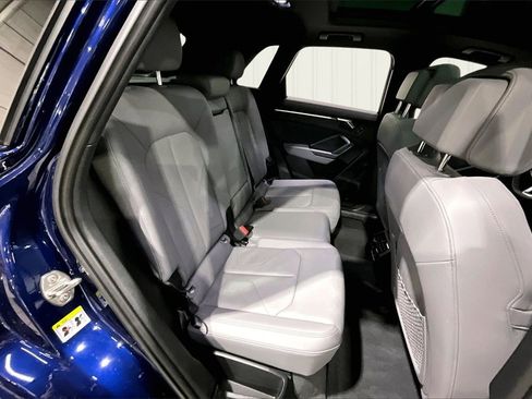 Used 2025 Audi Q3 2.0T Premium w/ Convenience Package image 25