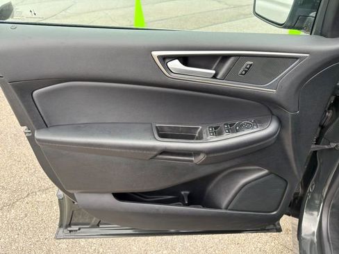 Used 2023 Ford Edge SEL w/ Convenience Package image 15