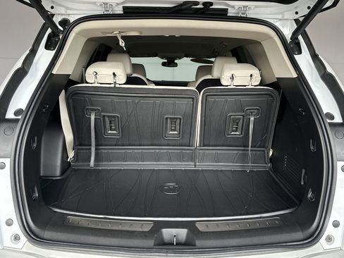 Certified 2024 Buick Enclave Essence w/ LPO, Floor Liner Package image 34