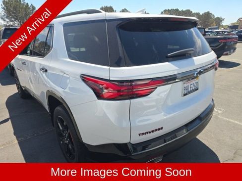 Used 2023 Chevrolet Traverse Premier w/ Redline Edition FWD image 5