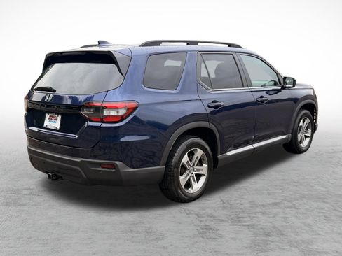 Used 2023 Honda Pilot EX-L image 6