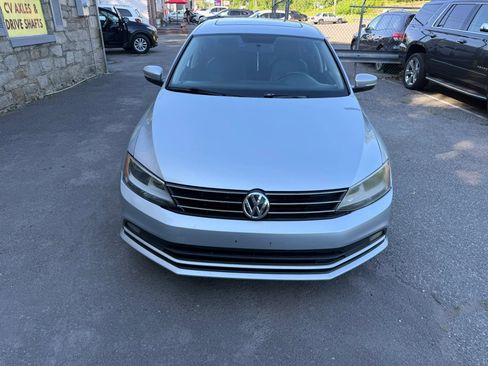 Used 2015 Volkswagen Jetta SE FWD image 5