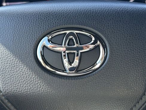 New 2026 Toyota Tundra SR image 32