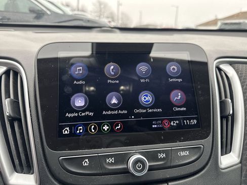 Used 2024 Chevrolet Malibu LT w/ Midnight Edition image 17