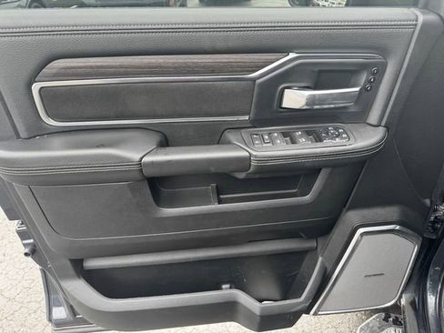Used 2025 RAM 2500 Laramie image 20