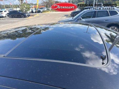 Used 2021 BMW X6 xDrive40i w/ Executive Package image 8