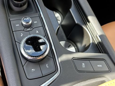 New 2026 Cadillac XT5 Premium Luxury w/ Driver Assist Package image 27