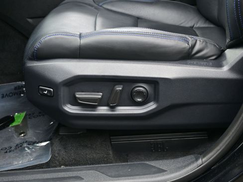 Used 2025 Toyota Sequoia Platinum image 12