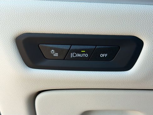 New 2026 BMW X5 xDrive50e w/ M Sport Package image 36