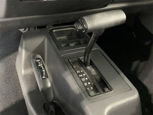 Used 2004 Jeep Wrangler Unlimited image 33