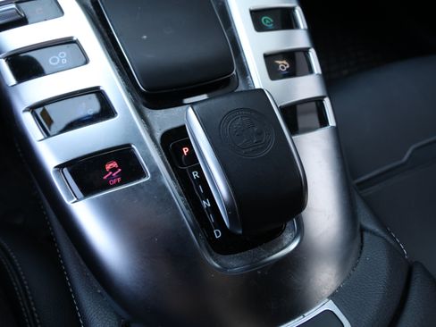 Used 2022 Mercedes-Benz AMG GT 43 image 32