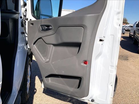 Used 2023 Ford Transit 350 XLT image 22