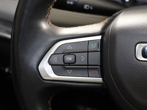 Used 2022 Jeep Compass Limited image 34