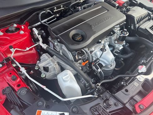 Used 2025 Honda Civic Sport image 43