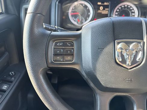 Used 2022 RAM 1500 Tradesman w/ Chrome Appearance Group image 13