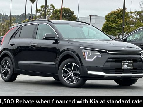 New 2026 Kia Niro EX FWD image 2