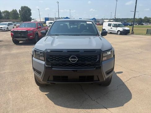 Used 2026 Nissan Frontier SV w/ SV Convenience Package AWD/4WD image 9