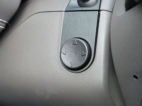 Used 2021 Ford Explorer Platinum w/ Equipment Group 601A image 29