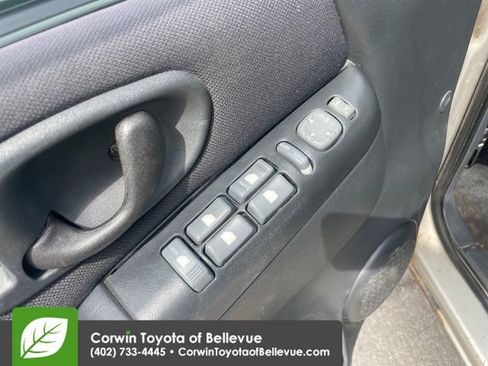 Used 2004 Chevrolet Blazer LS w/ Preferred Equipment Group AWD/4WD image 11