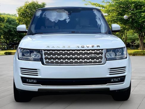 Used 2017 Land Rover Range Rover Supercharged AWD/4WD image 2