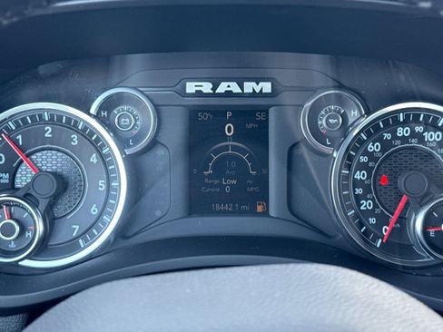 Used 2024 RAM 2500 Big Horn w/ Bed Utility Group image 24