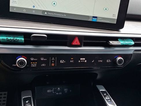 Certified 2024 Kia Sorento SX AWD/4WD image 16