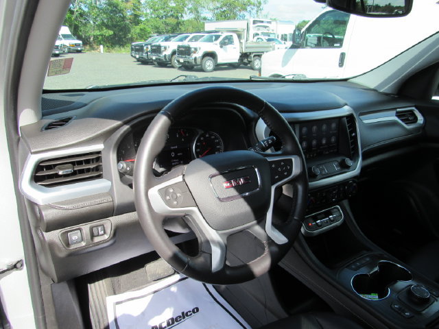 Used 2020 GMC Acadia SLT AWD/4WD image 13