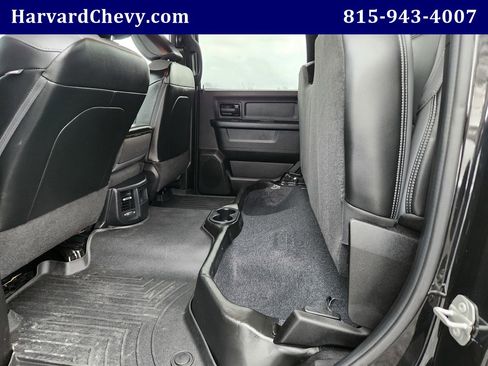 Used 2024 RAM 3500 Tradesman w/ Chrome Appearance Group image 27