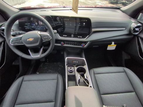 New 2026 Chevrolet Equinox LT w/ Convenience Package II image 22