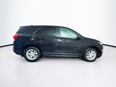 Used 2020 Chevrolet Equinox LS w/ LS Convenience Package image 11