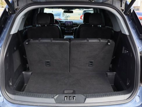 Used 2021 Ford Explorer Limited w/ Equipment Group 301A image 24