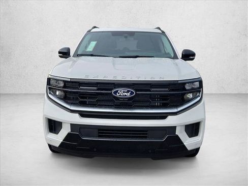 New 2027 Ford Expedition Platinum RWD image 6