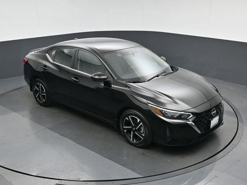 Used 2025 Nissan Sentra SV w/ All-Weather Package image 52