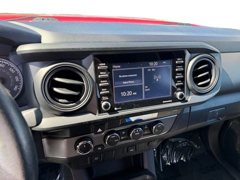 Used 2023 Toyota Tacoma SR AWD/4WD image 12
