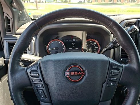 Used 2024 Nissan Titan PRO-4X w/ Pro-4x Convenience Package AWD/4WD image 25