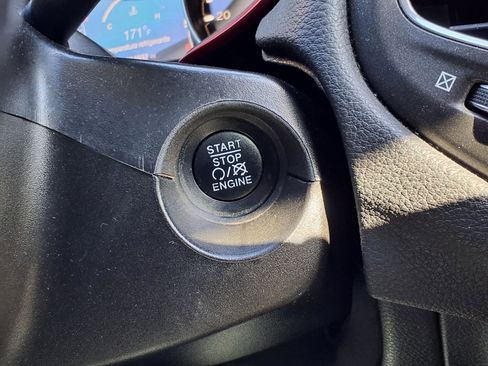 Used 2019 Jeep Compass Trailhawk image 11