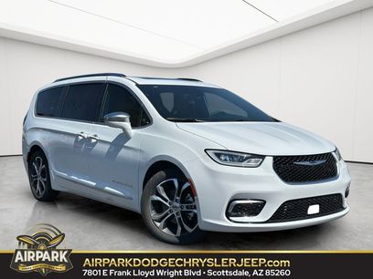 New 2024 Chrysler Pacifica Pinnacle