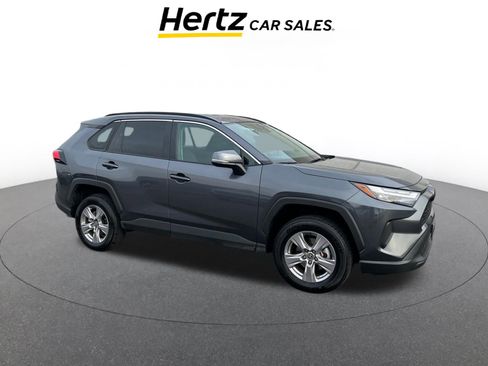 Used 2025 Toyota RAV4 XLE image 1