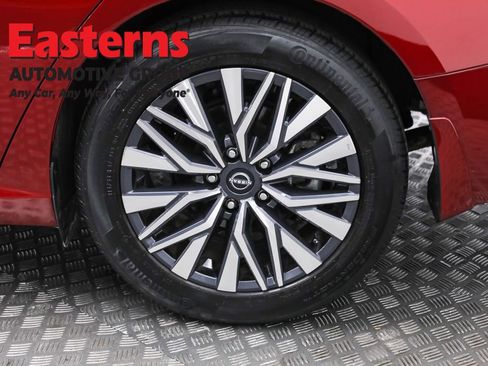 Used 2023 Nissan Altima 2.5 SV w/ SV Premium Package image 33