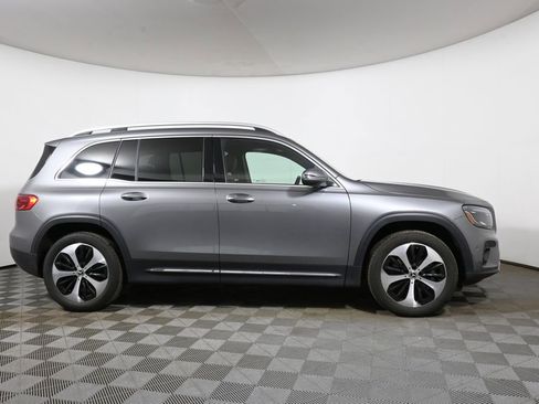 Certified 2026 Mercedes-Benz GLB 250 4MATIC image 8