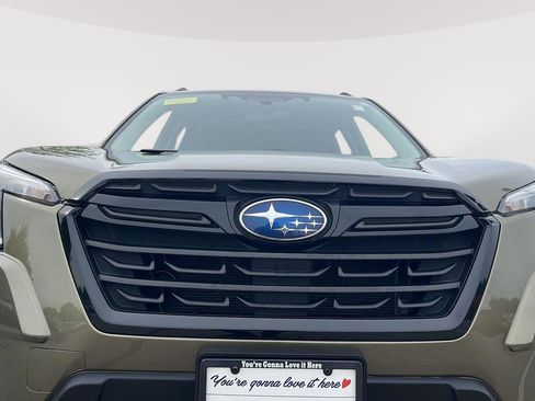 Used 2023 Subaru Forester Premium AWD/4WD image 11