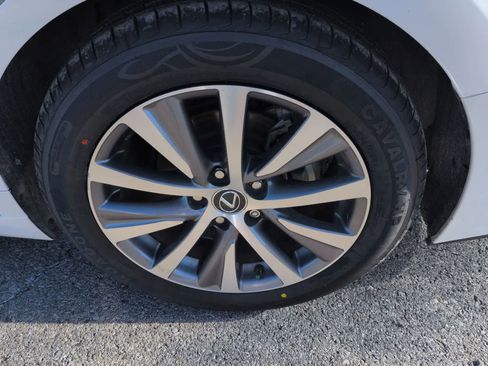 Used 2019 Lexus ES 350 image 12