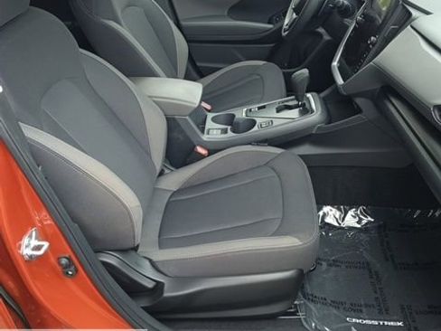 Certified 2025 Subaru Crosstrek 2.0i Premium AWD/4WD image 24