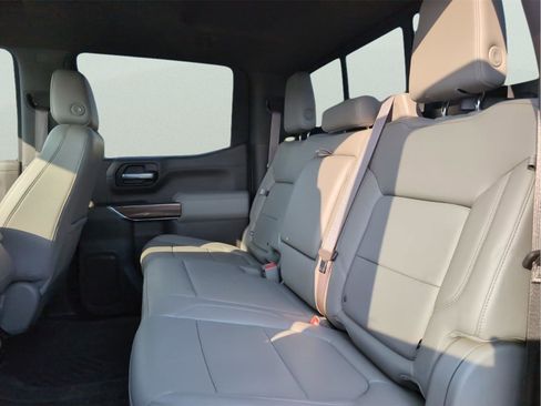 Used 2021 Chevrolet Silverado 1500 LT w/ All Star Edition Plus AWD/4WD image 33
