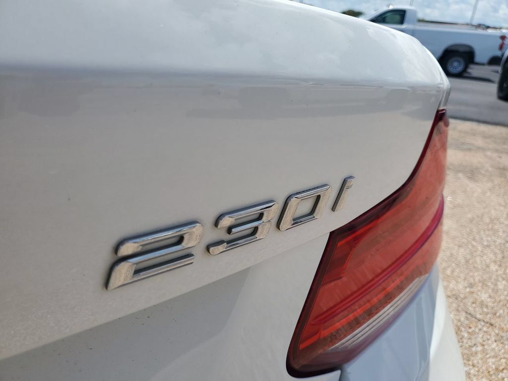 Used 2019 BMW 230i Coupe w/ Convenience Package RWD image 38