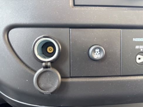 New 2025 Chevrolet Express 3500 Work Van w/ Power Convenience Package image 15