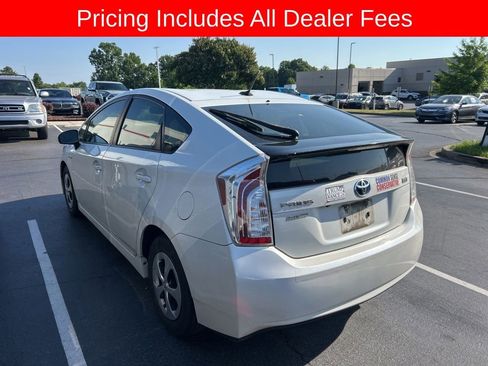 Used 2015 Toyota Prius Four FWD image 7